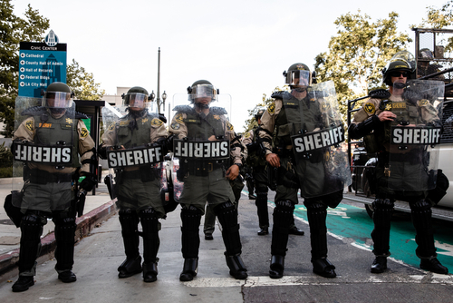 Los,Angeles,/,California,-,05/31/20202,Sheriff,Guards,Protecting,City Sheriff deputies in riot gear standing in formation during a protest